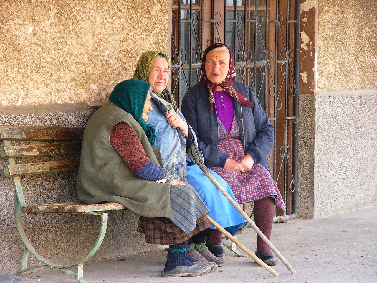 bulgaria village women free photo