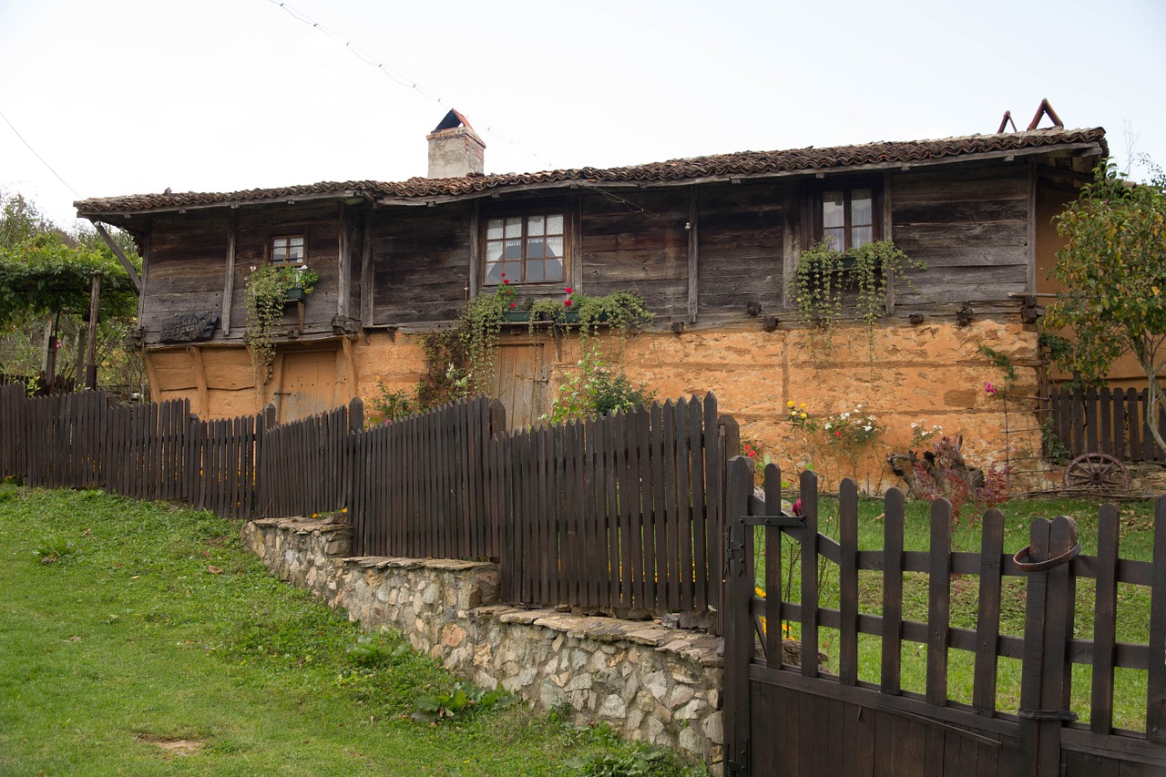 bulgaria village wooden house free photo