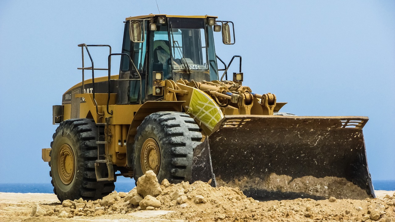 bulldozer heavy machine construction free photo