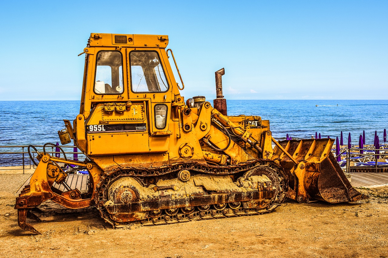 bulldozer heavy machine yellow free photo