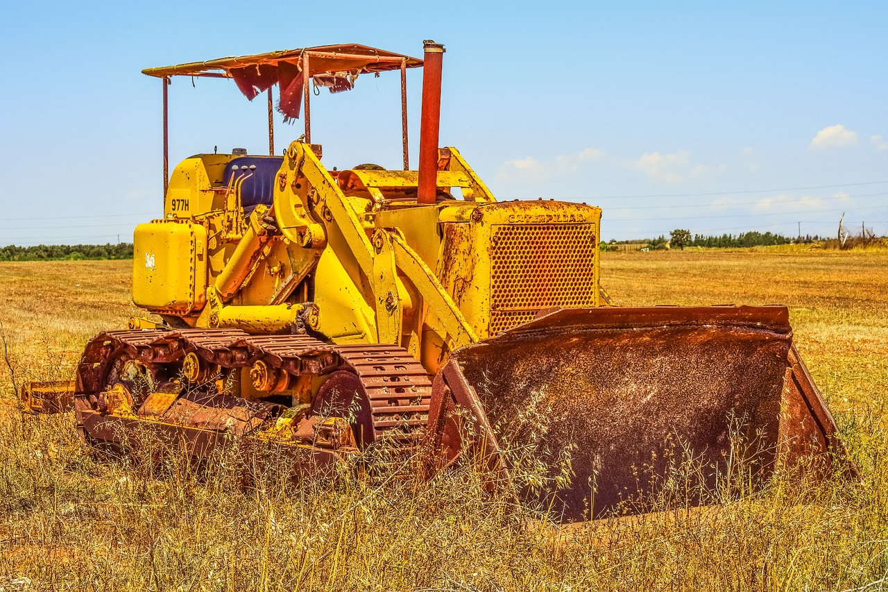 bulldozer old rusty free photo