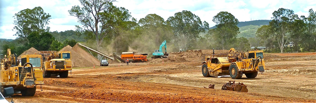 bulldozer crawler earth-moving free photo