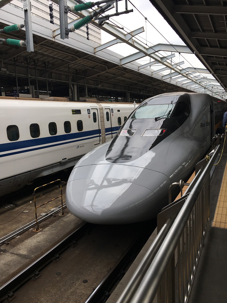 bullet train hikari rail star 700 series free photo