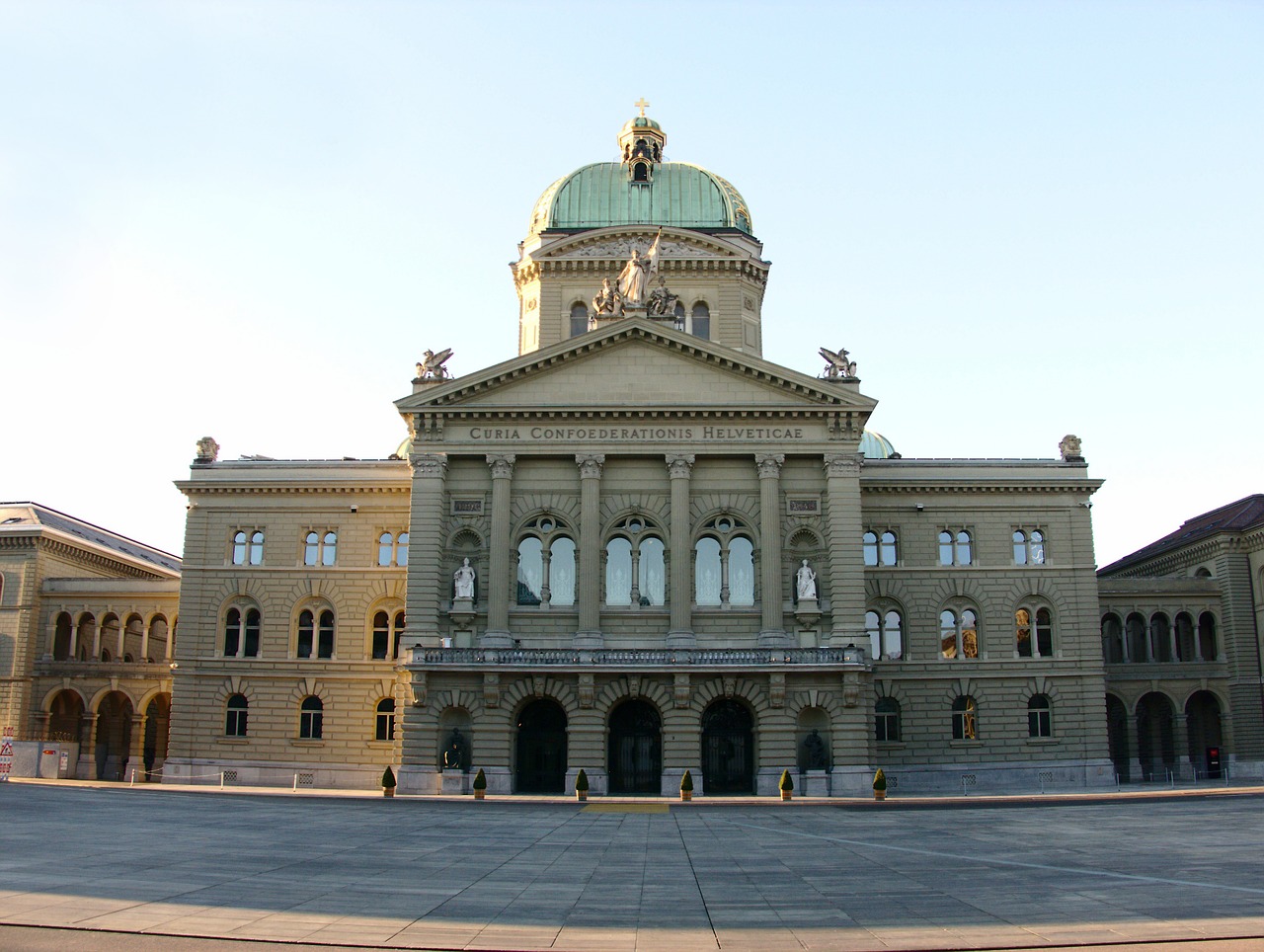 bundeshaus bern parliament free photo