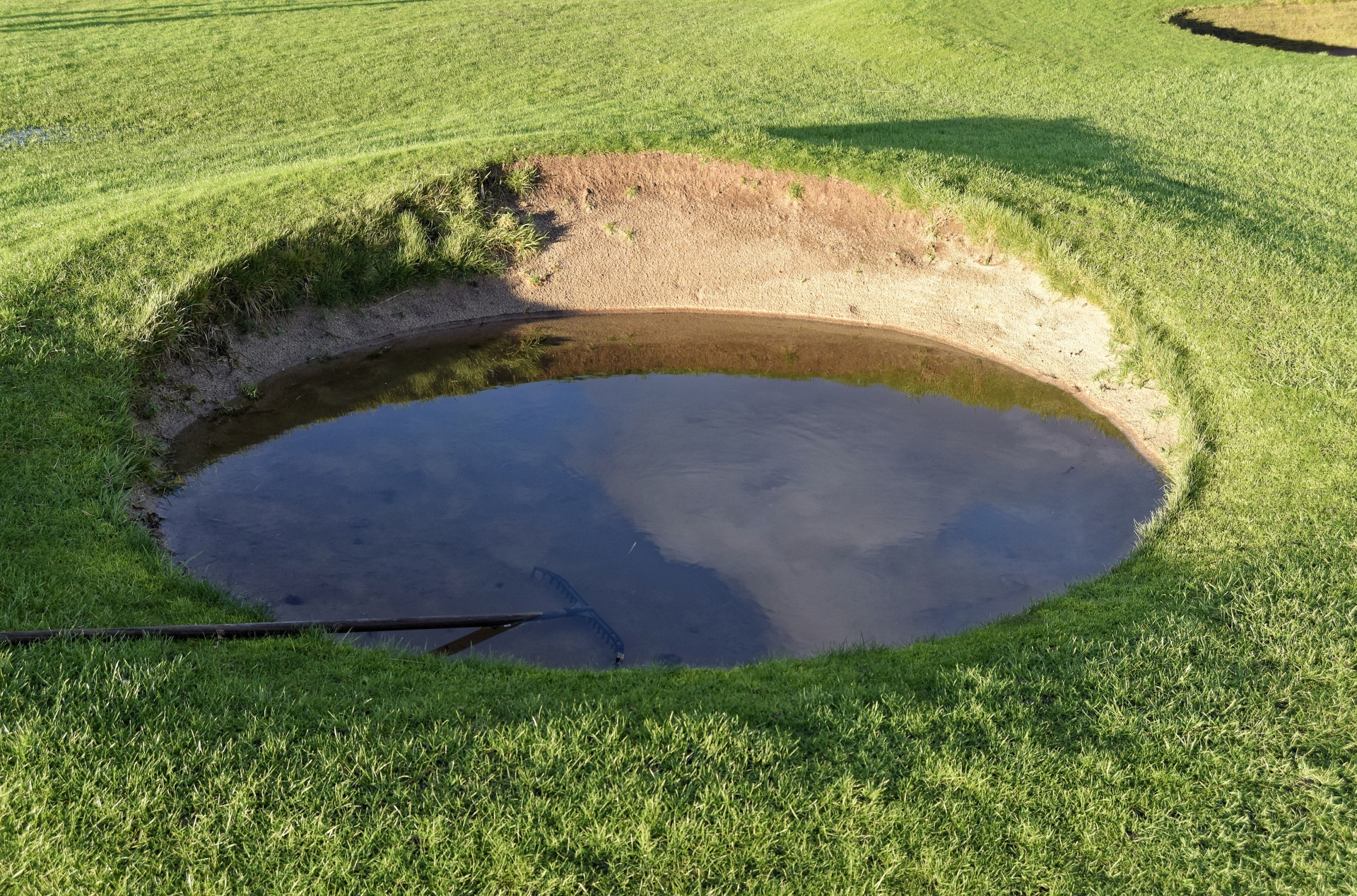 bunker golf water free photo