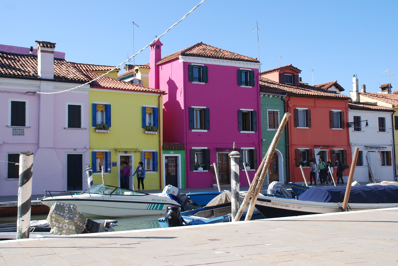 burano colored island free photo