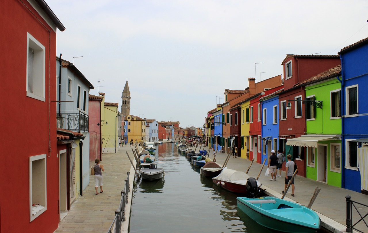 burano italy channel free photo