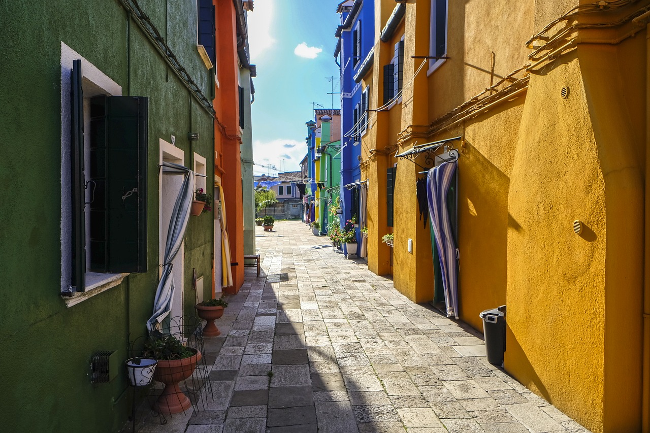 burano colored houses colorful free photo