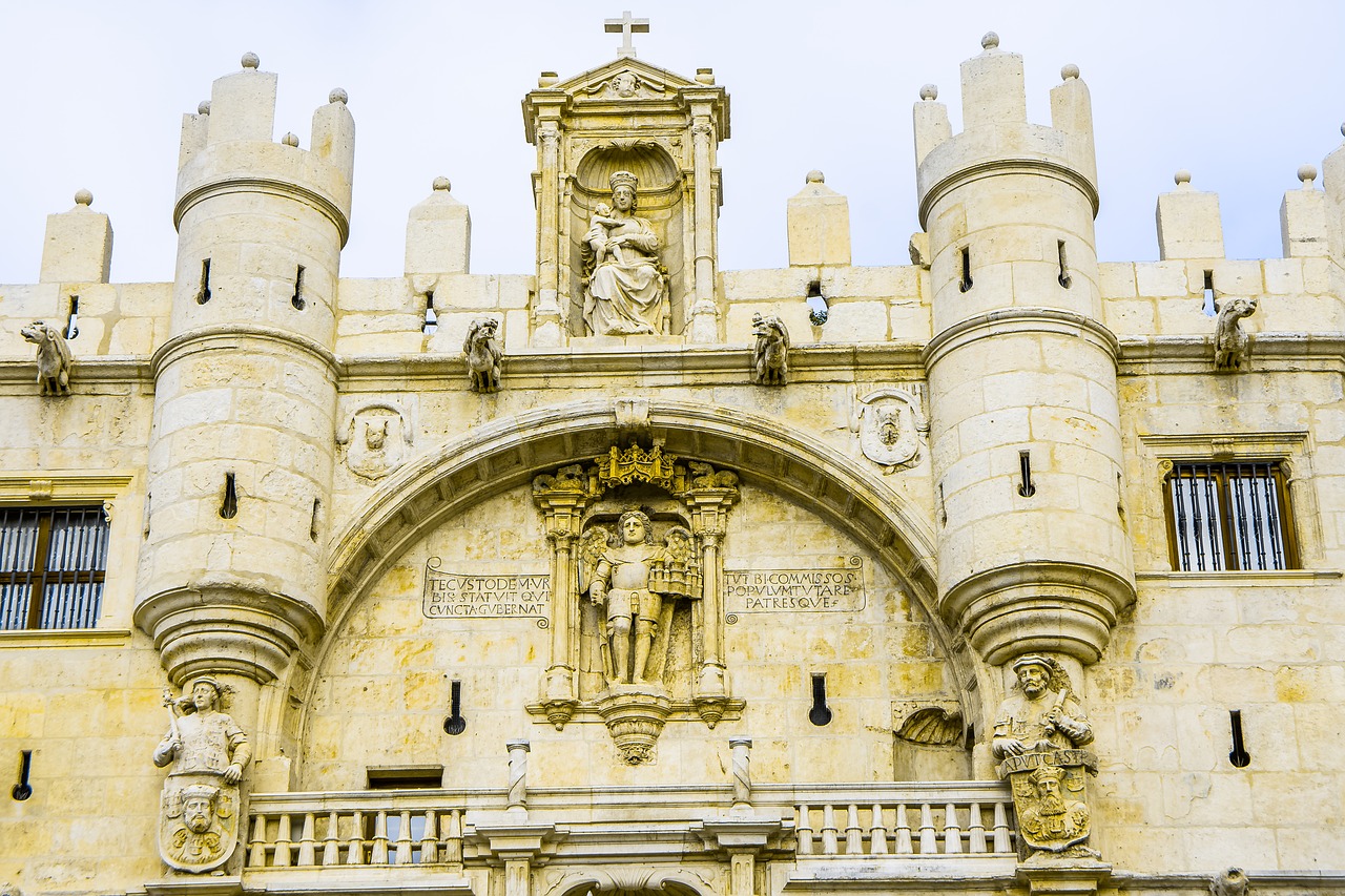 burgos gate muslims free photo