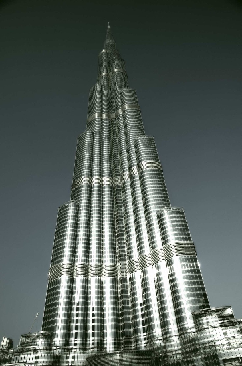 burj khalifa dubai skyscraper free photo