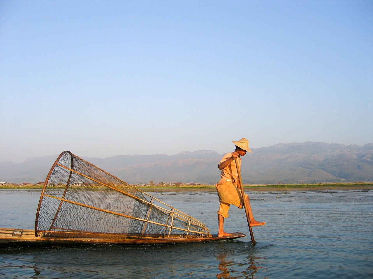 burma fishing quiet sea free photo