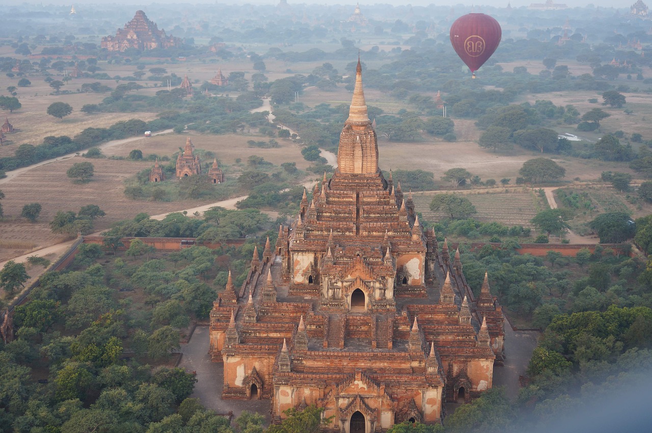 burma temple balloon free photo
