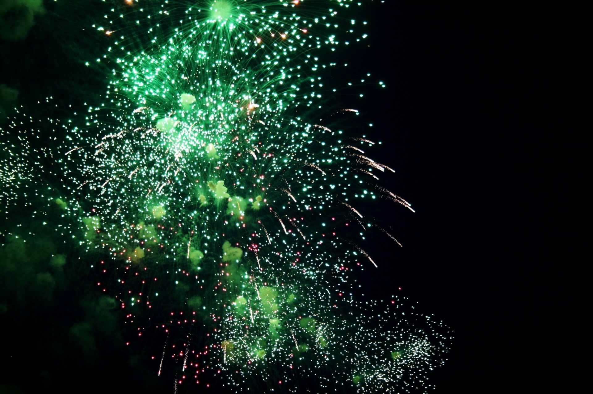 fireworks explosion sparks free photo