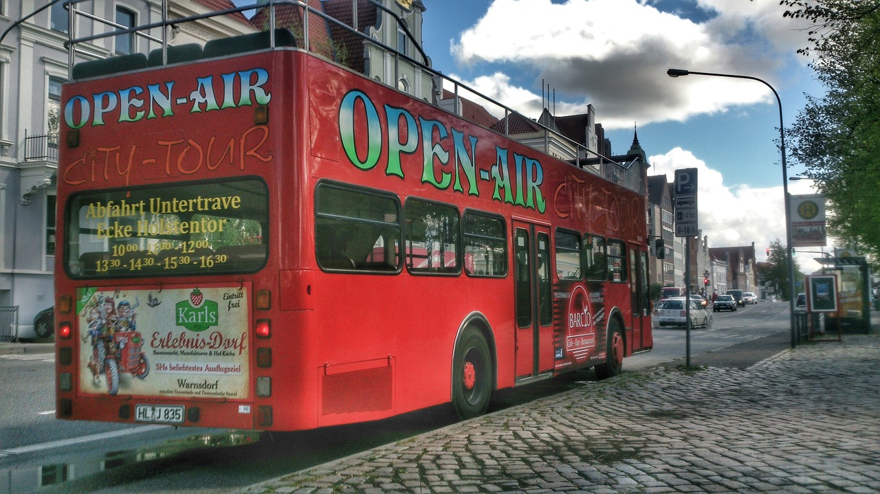 bus double decker open at the top free photo