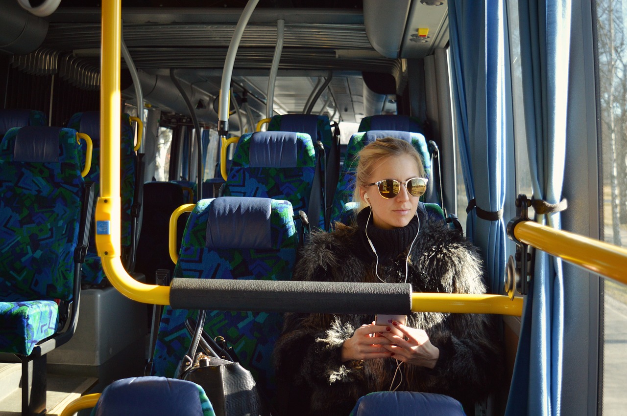 bus girl earphones free photo