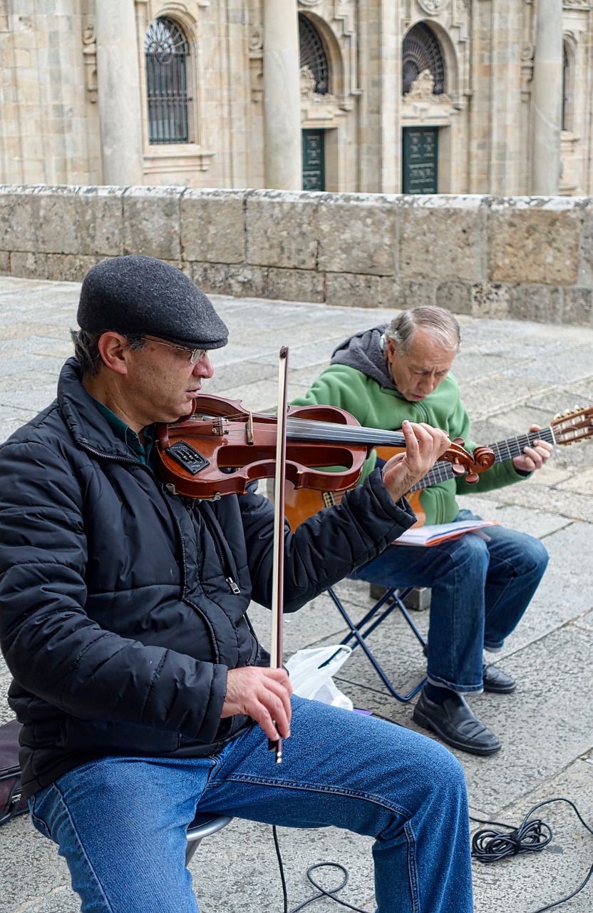 buskers violin musician free photo