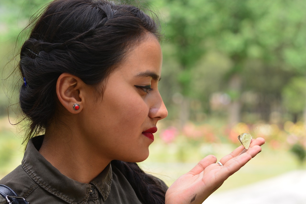 butterfly  girl  nature free photo