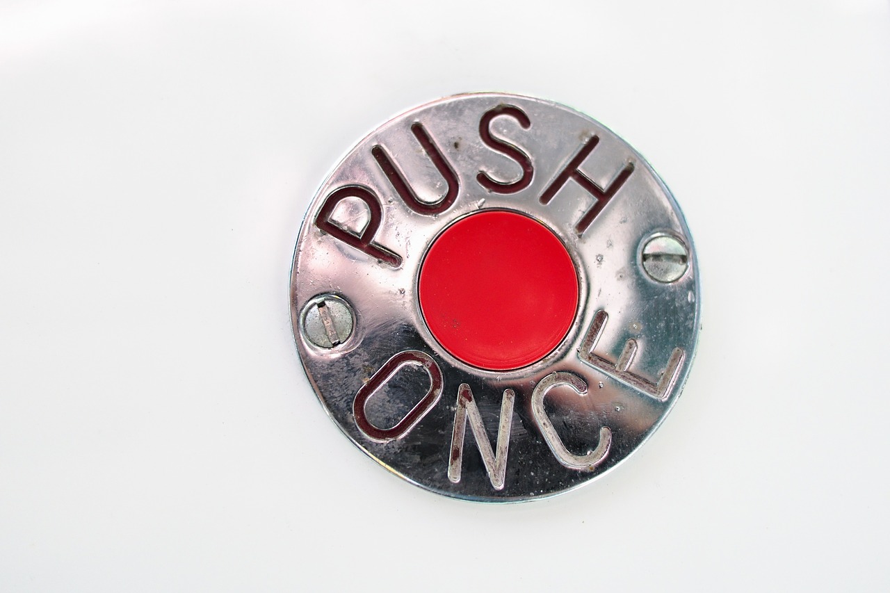 button alert push free photo