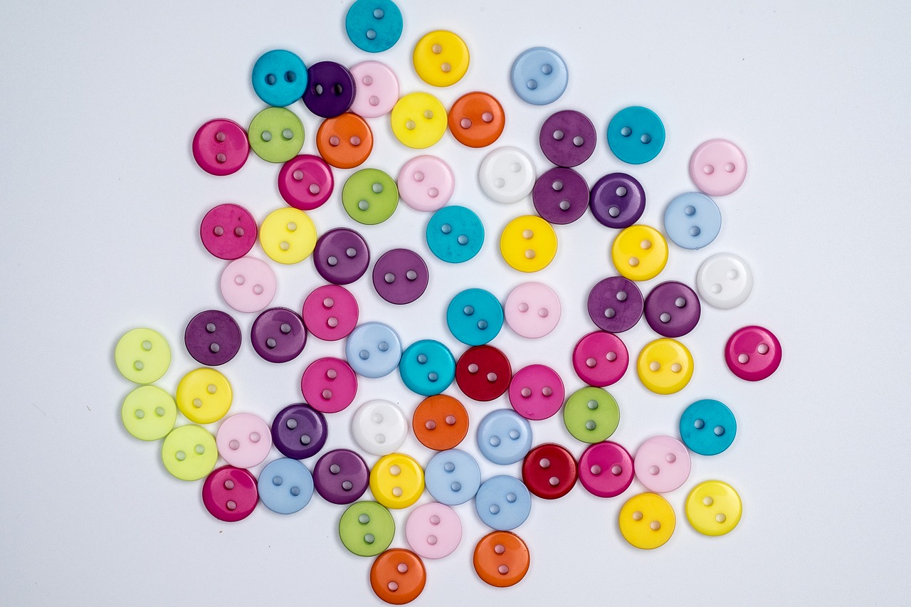 buttons colored buttons colored scattering free photo
