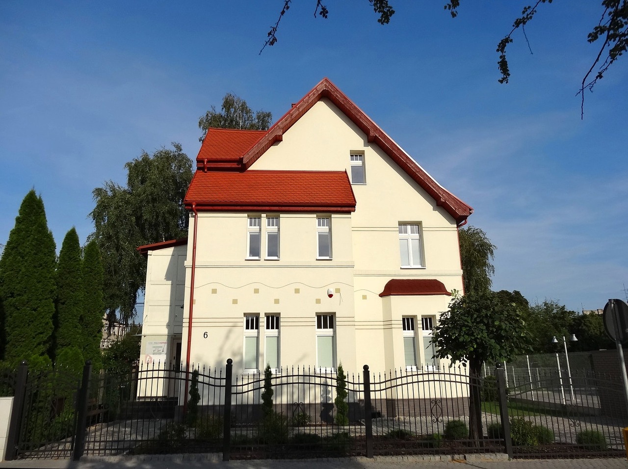 bydgoszcz house building free photo