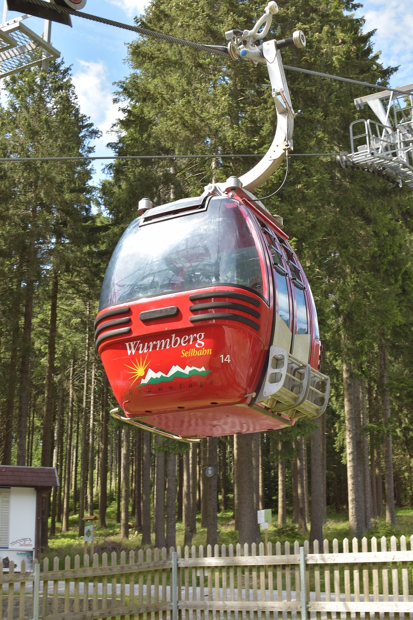 cabin cable car mountains free photo