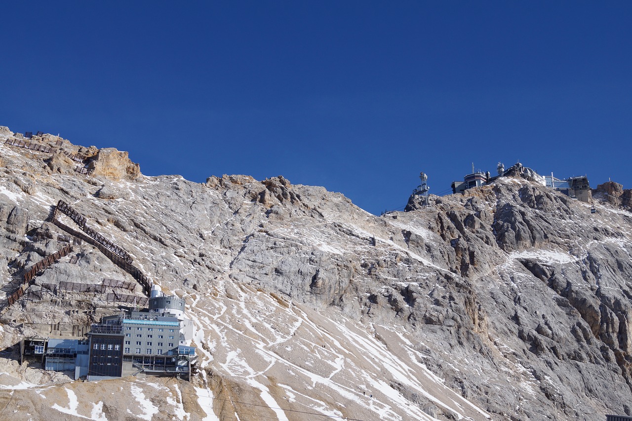 cable car zugspitze mountain free photo