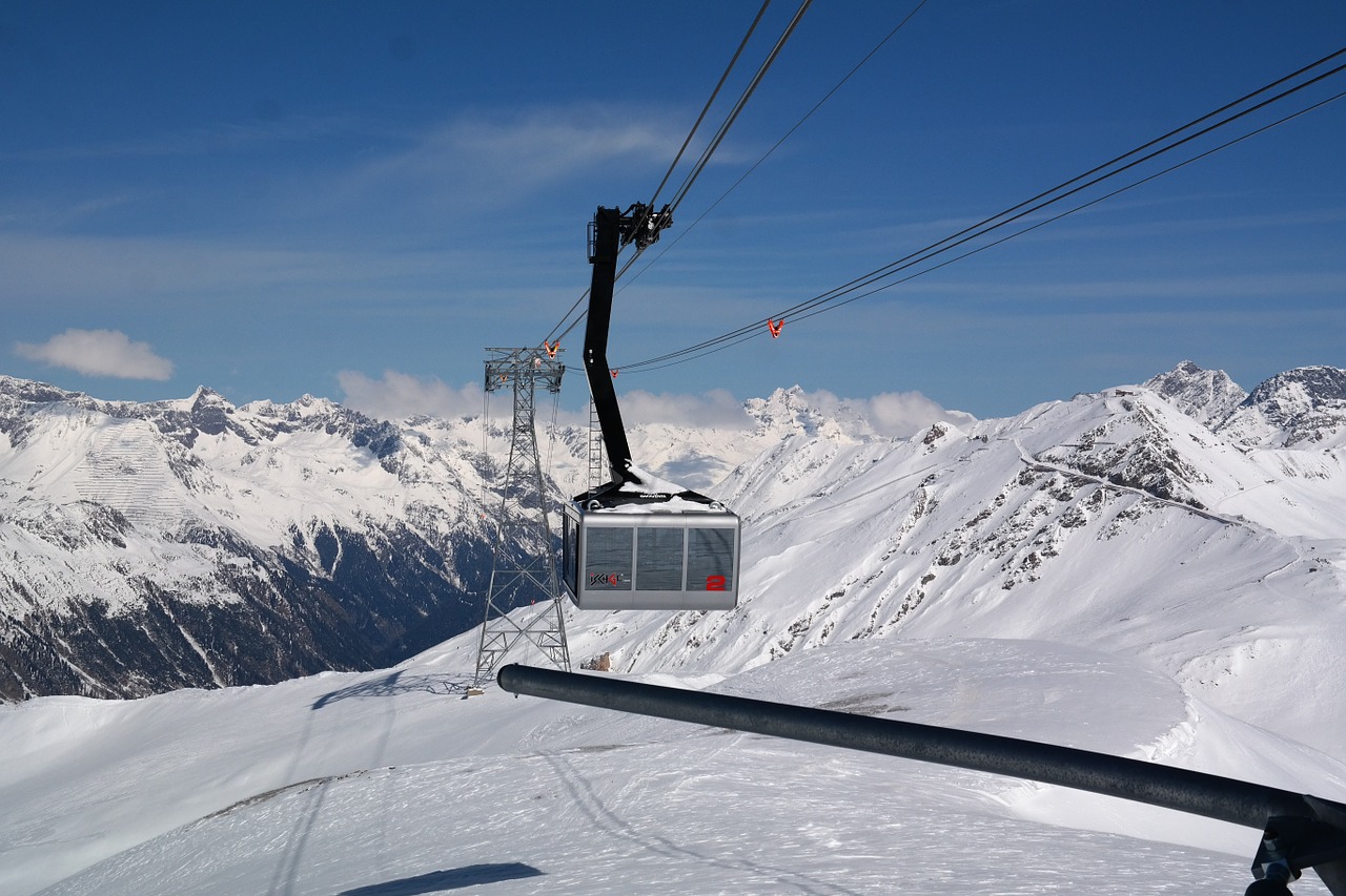cable car gondola aerial tramway free photo