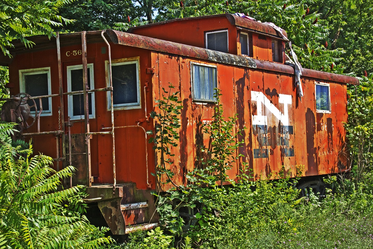 caboose railroad train free photo