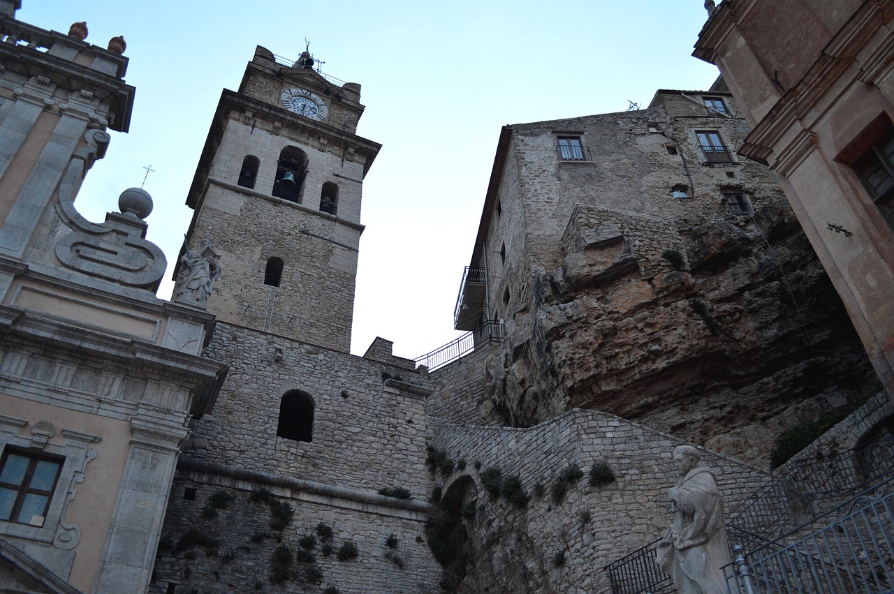 caccamo sicily cityscape free photo