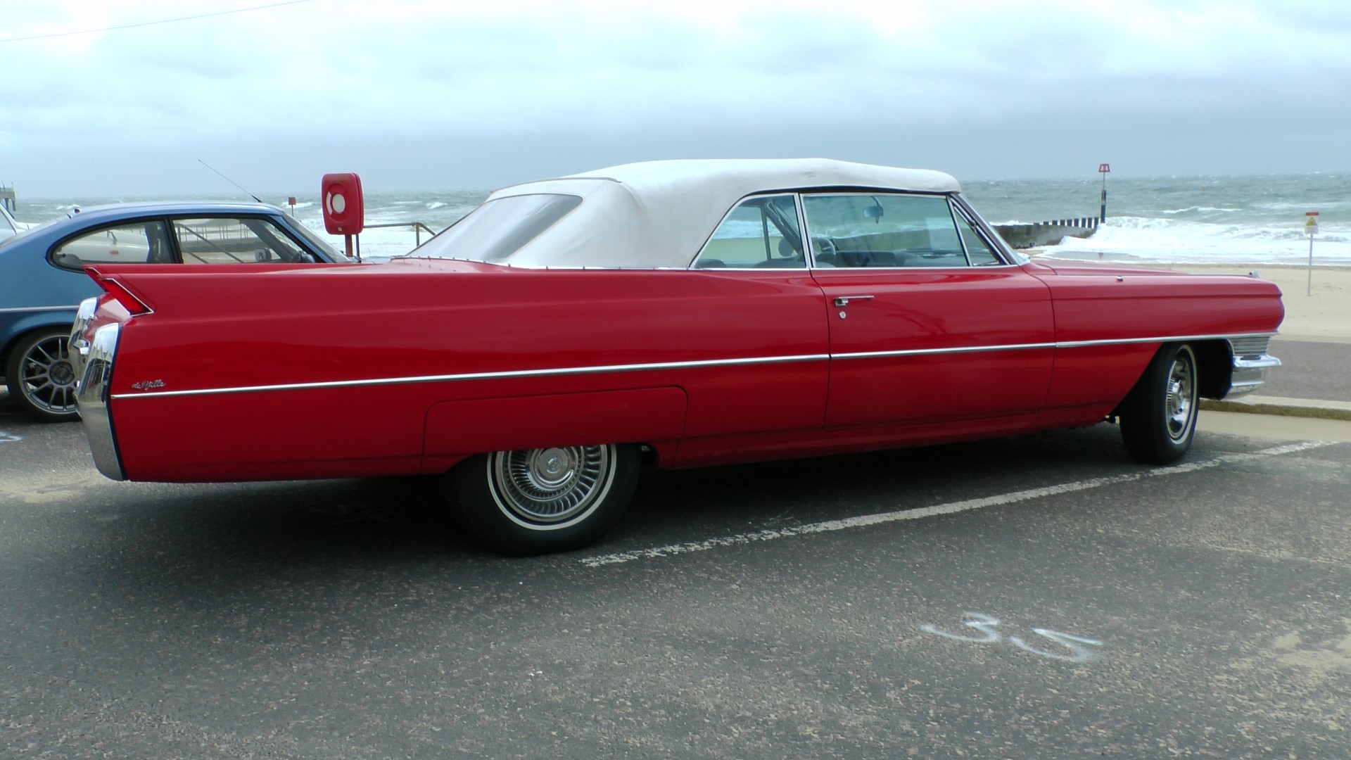 cars cadillac de ville side view cadillac de ville free photo