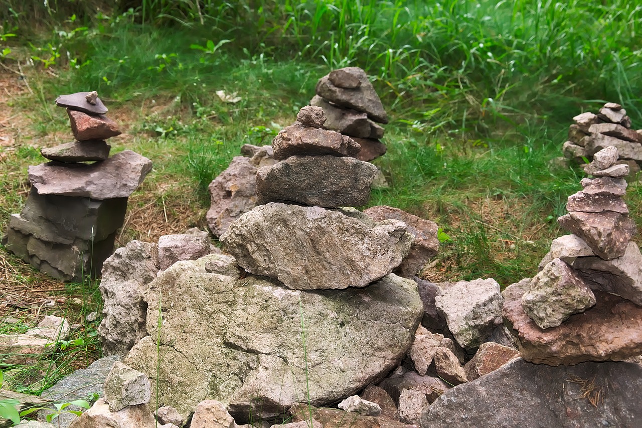 cairn stacked balance free photo