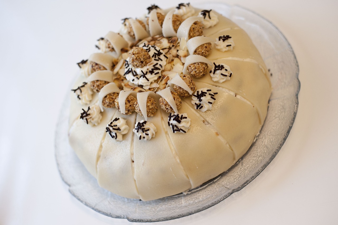cake marzipan celebration free photo
