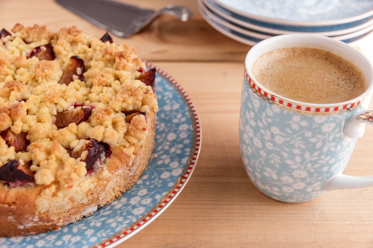 cake plum cake streusel cake free photo