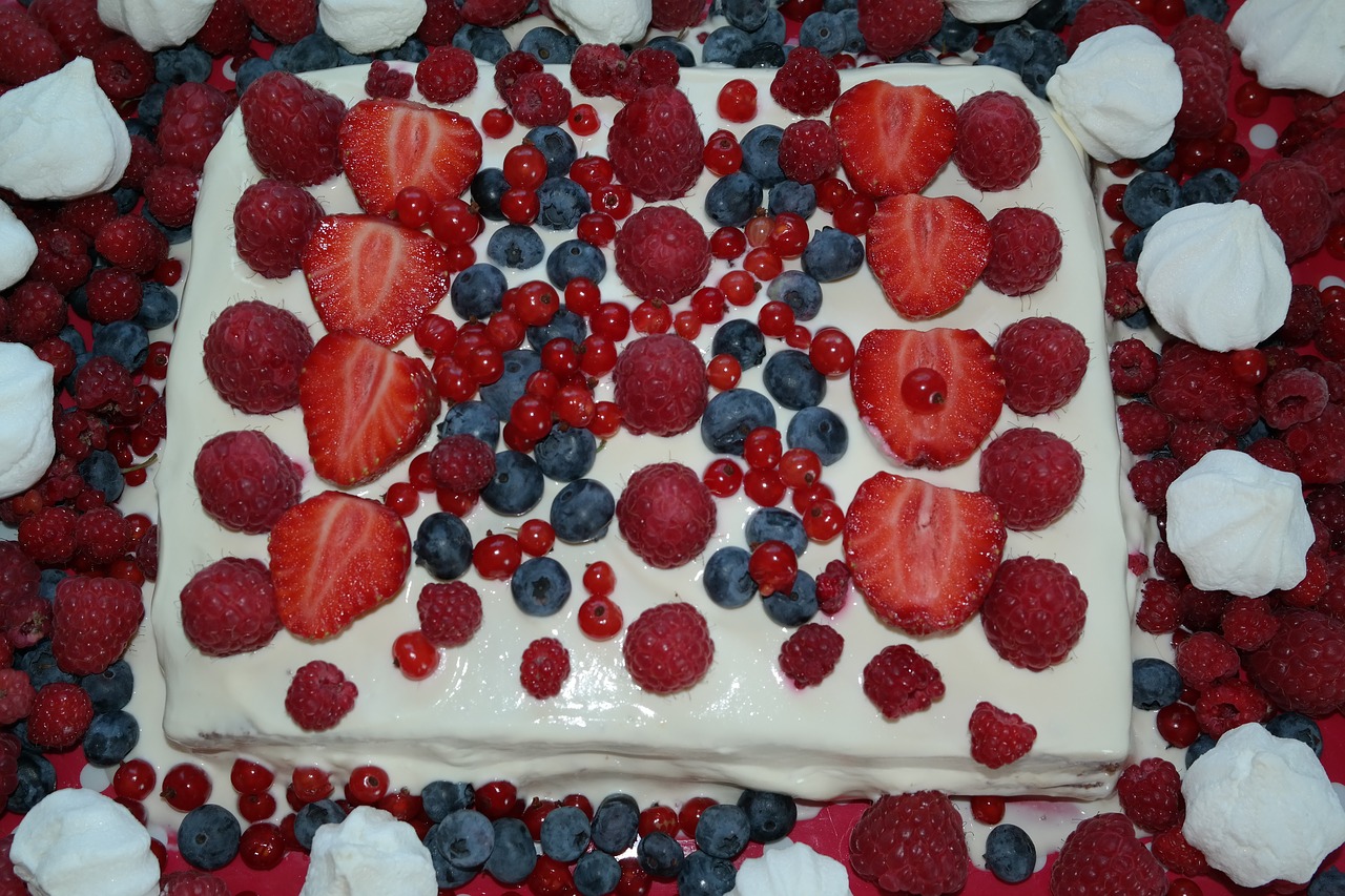 cake summer cake pavlova free photo