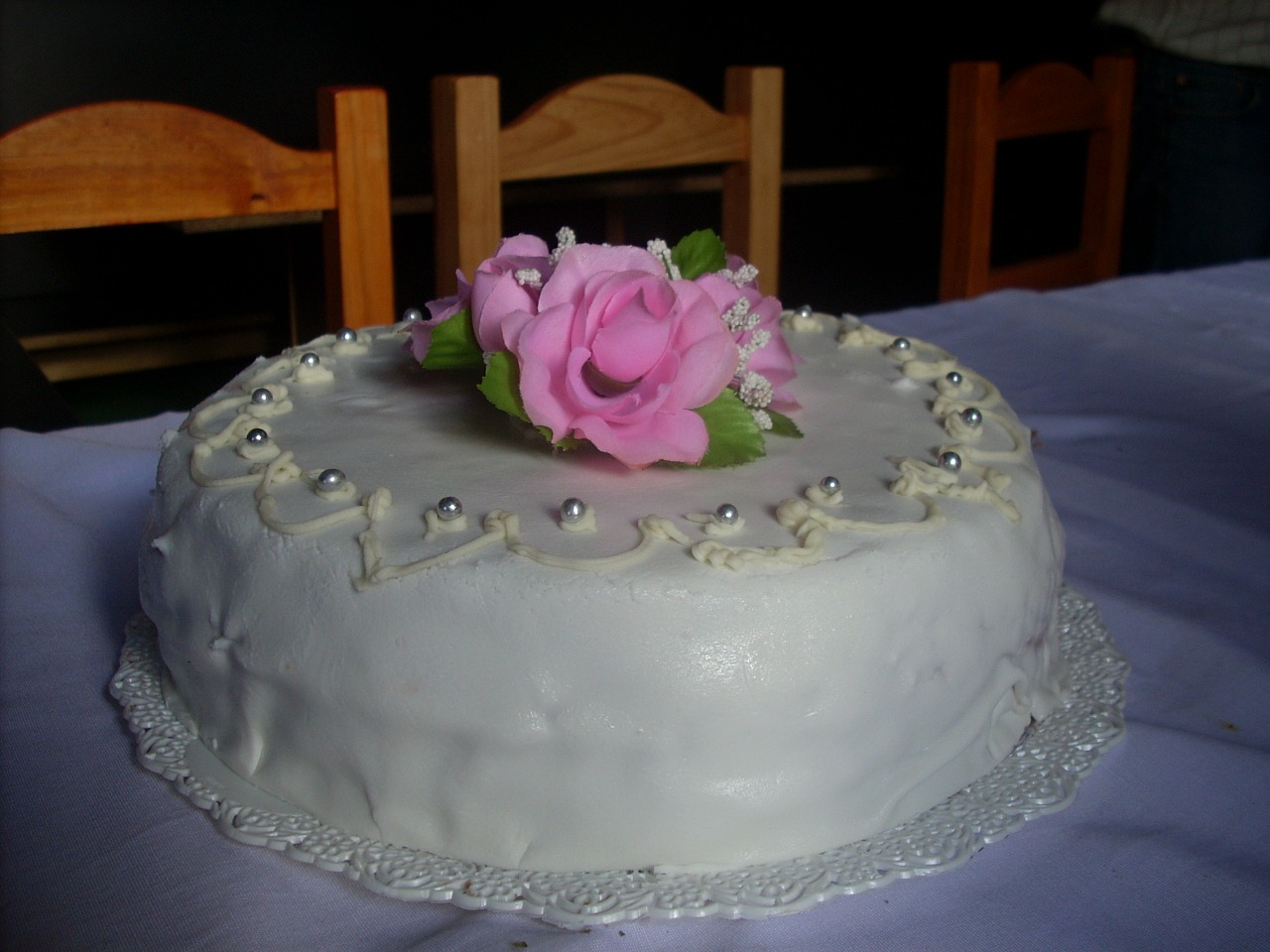 cake flower decoration free photo
