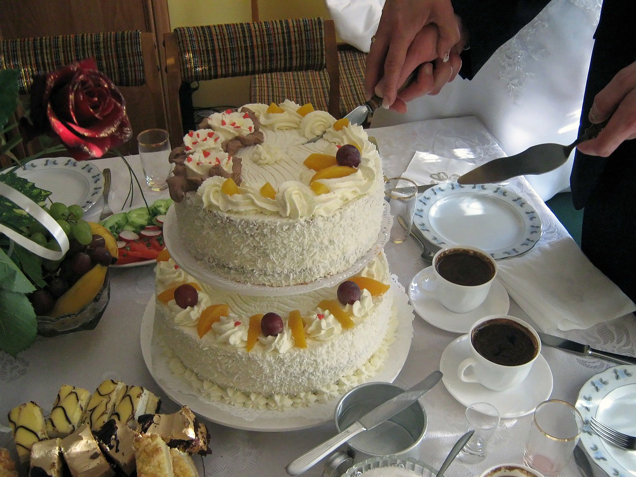 cake wedding the ceremony free photo