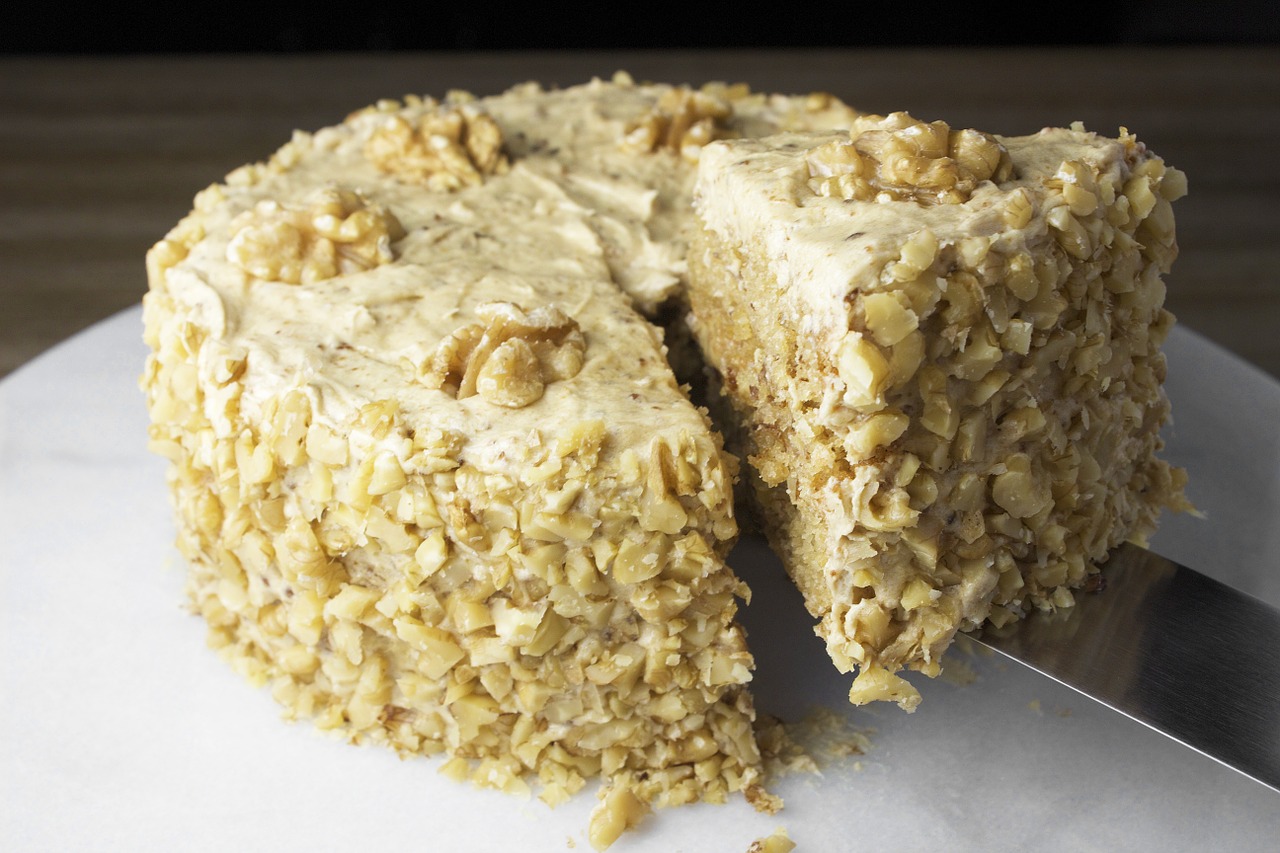 cake maple walnut free photo