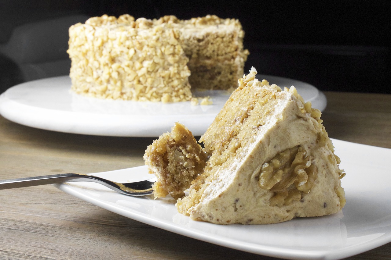 cake maple walnut free photo