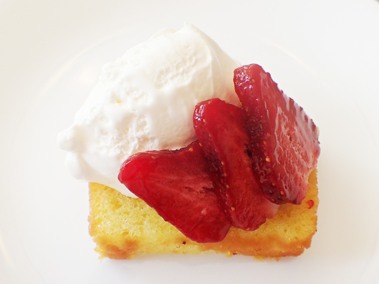 cake strawberry dessert free photo