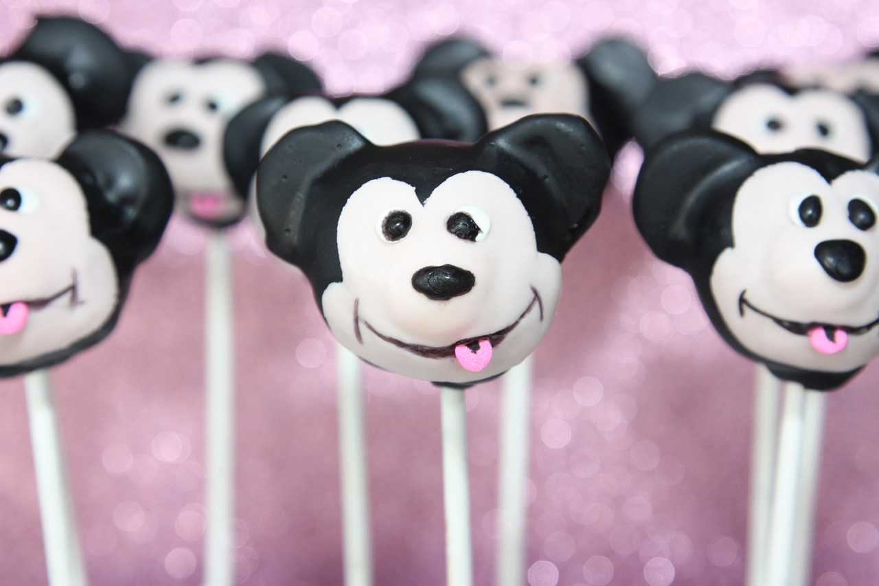 cake pop mikey mouse cake free photo