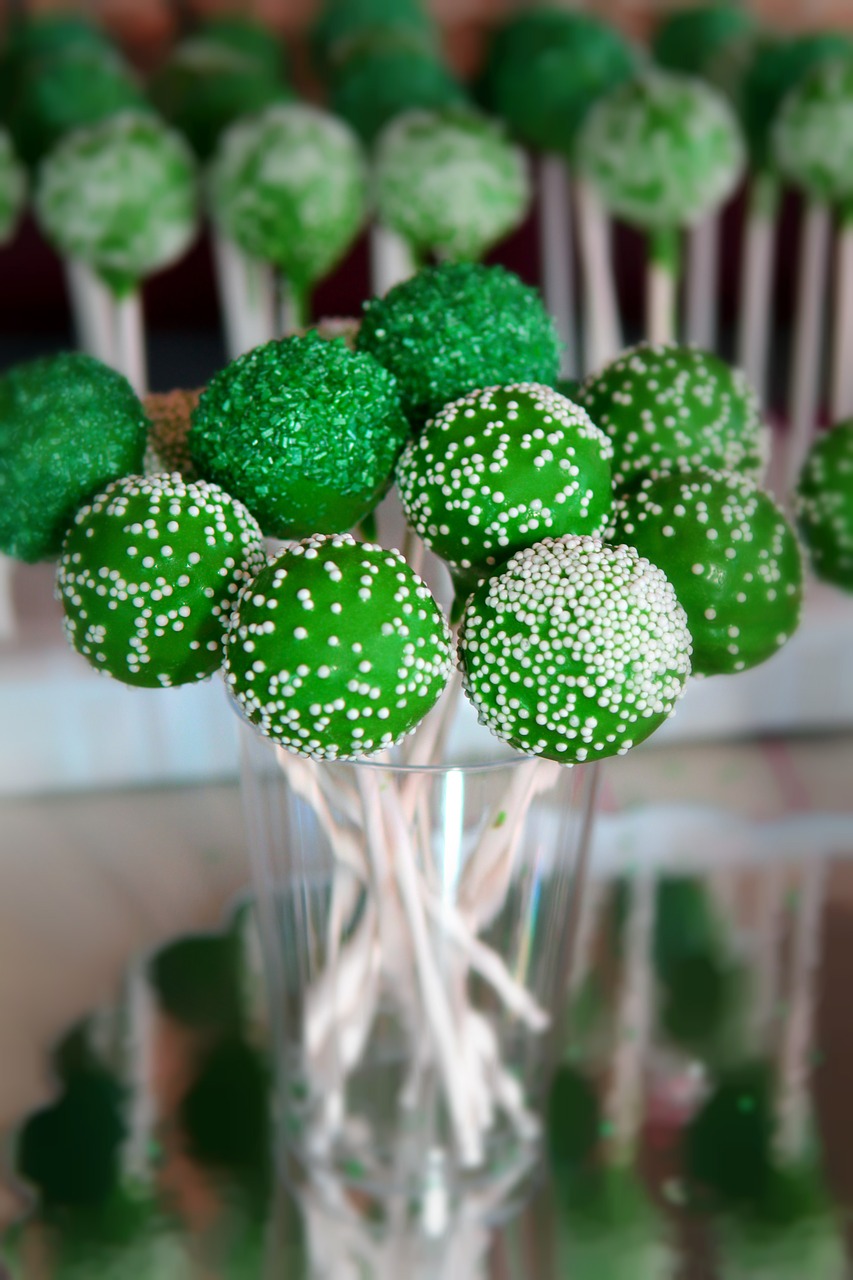 cake pop chocolate sweet free photo