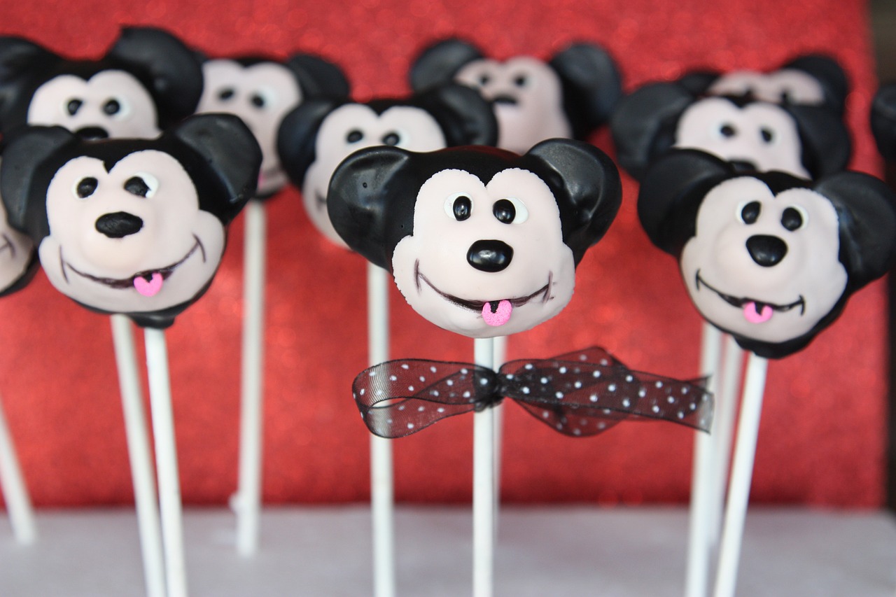 cake pops mickey mouse cake free photo