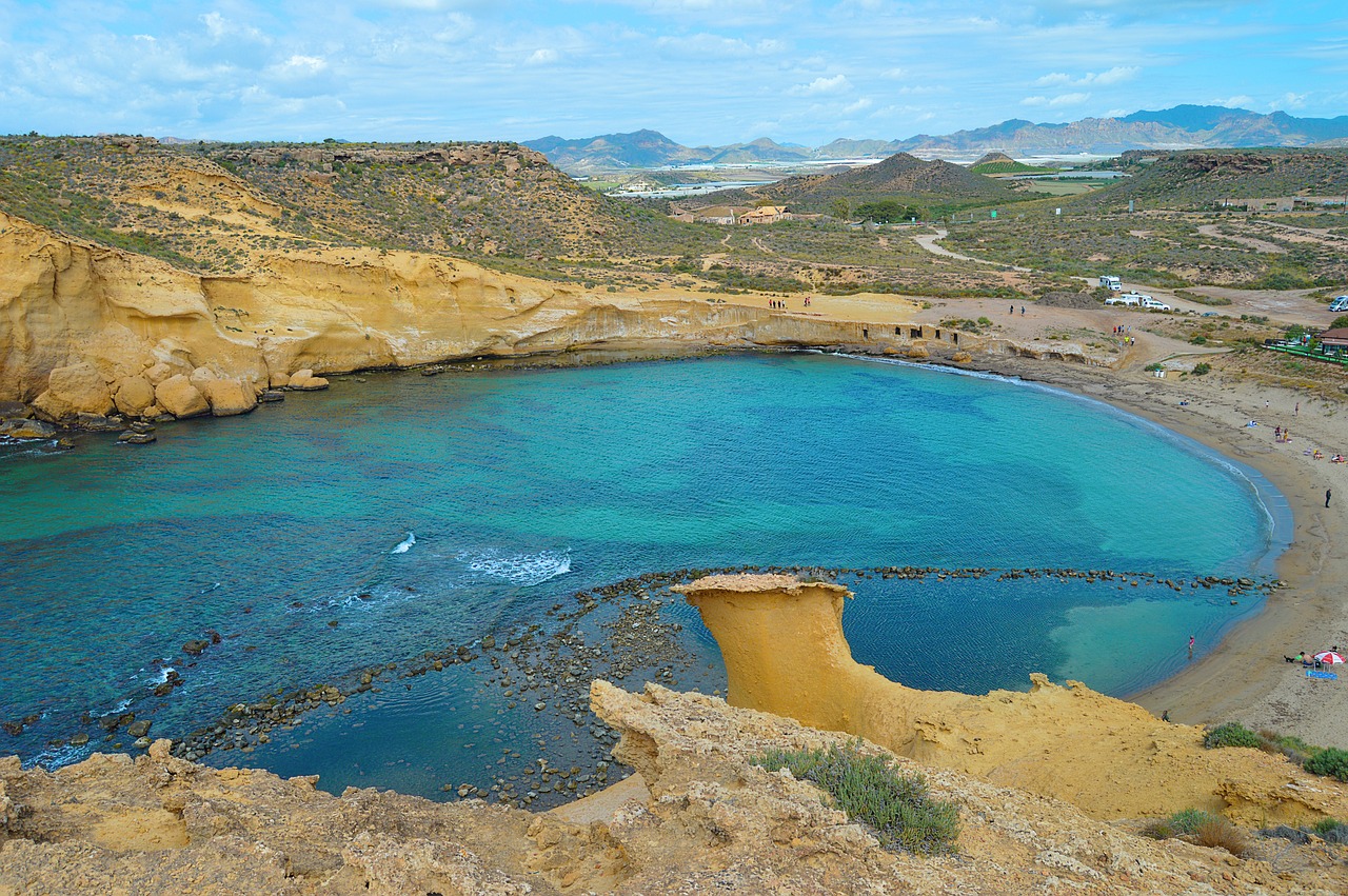 cala view from above circle free photo