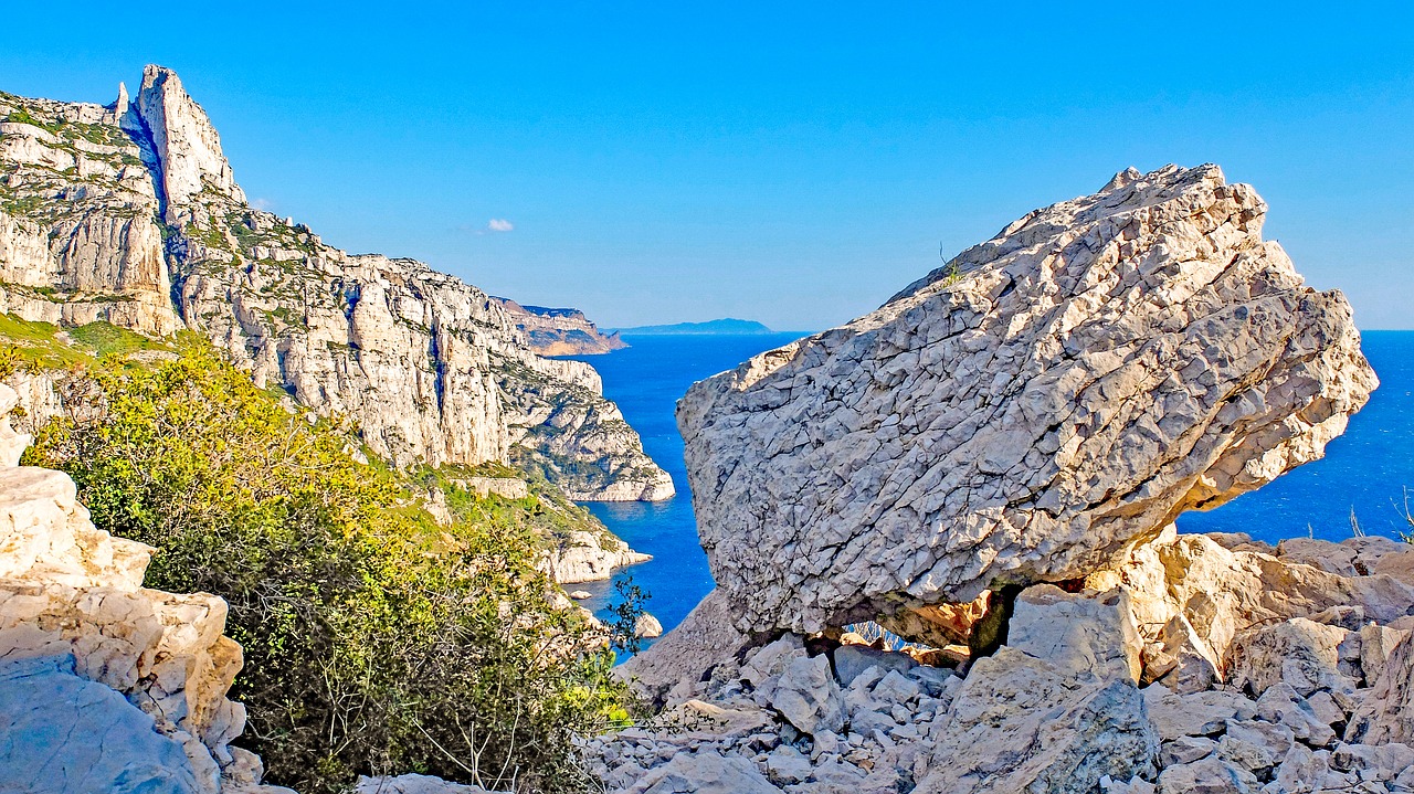 calanque marseille sea free photo