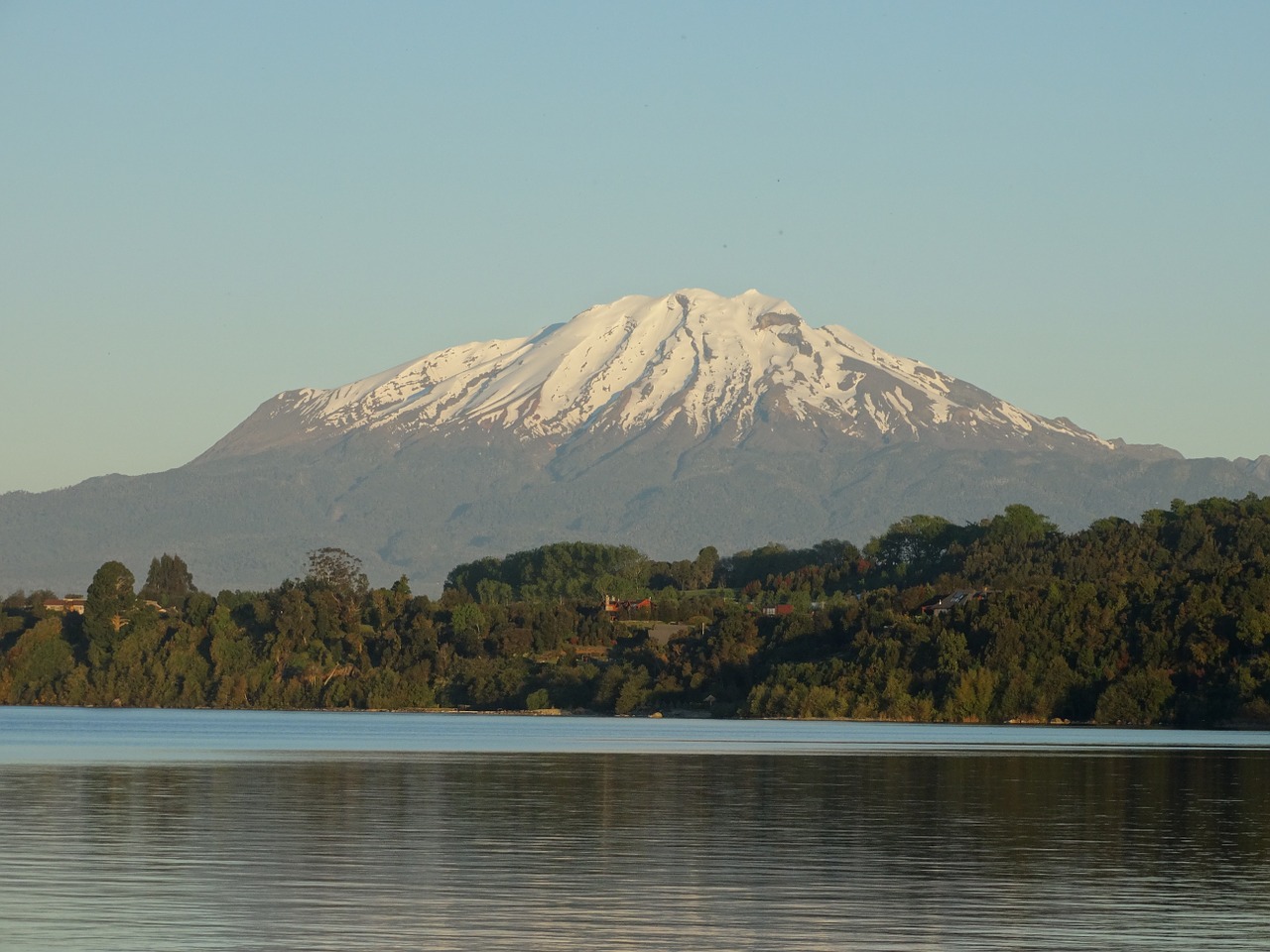 calbuco volcano lake llanquihue calm free photo