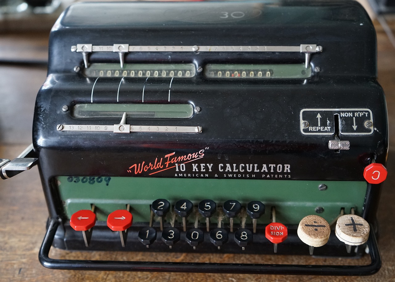 calculating machine old calculator free photo