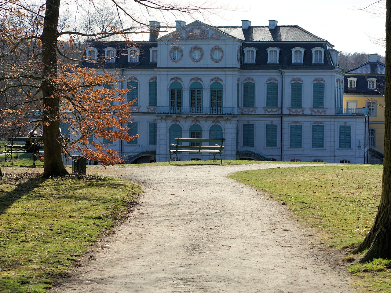 calden  wilhelmsthal  castle free photo