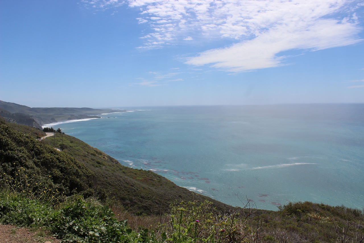 california  coast line  ocean cliff free photo