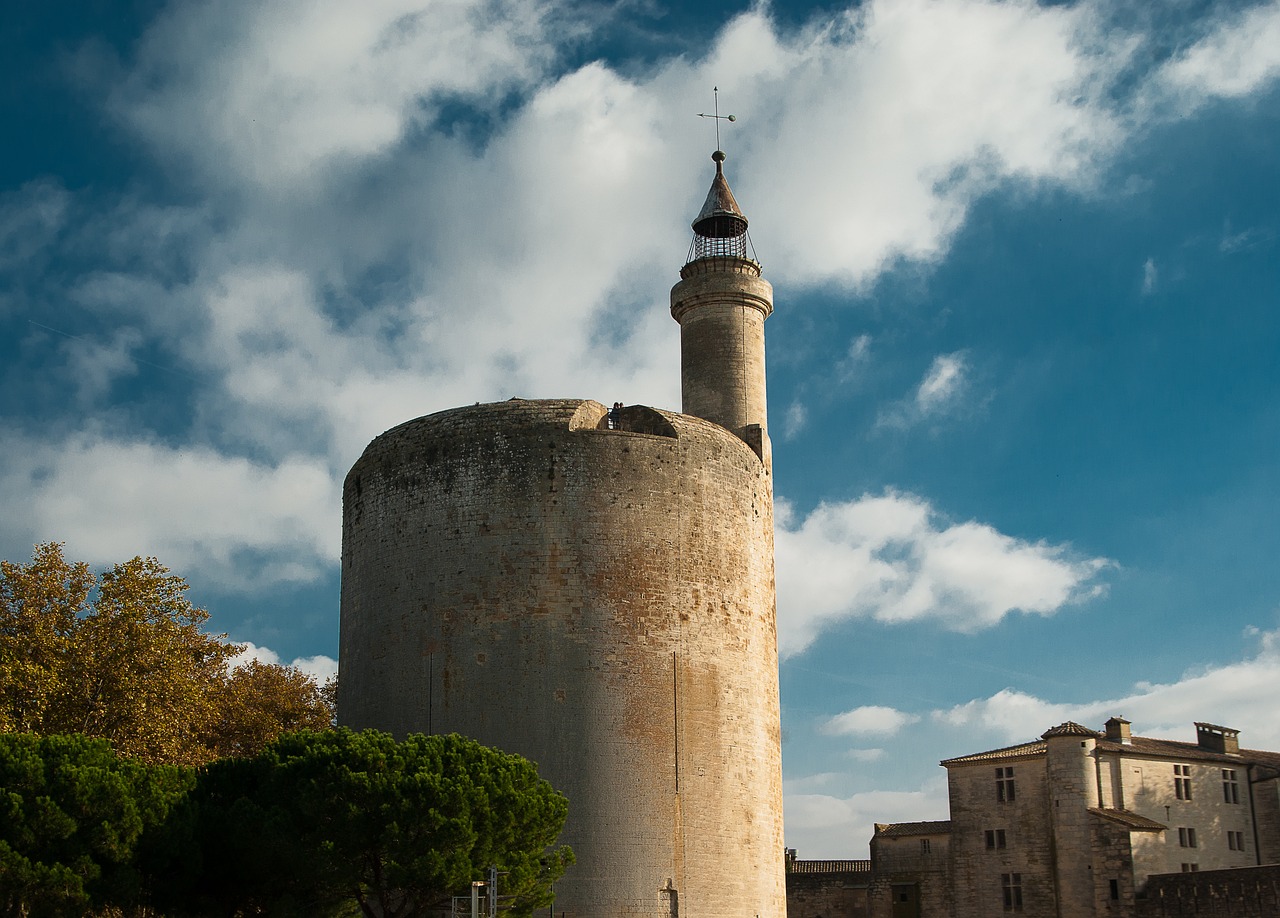 camargue aigues-mortes tower free photo