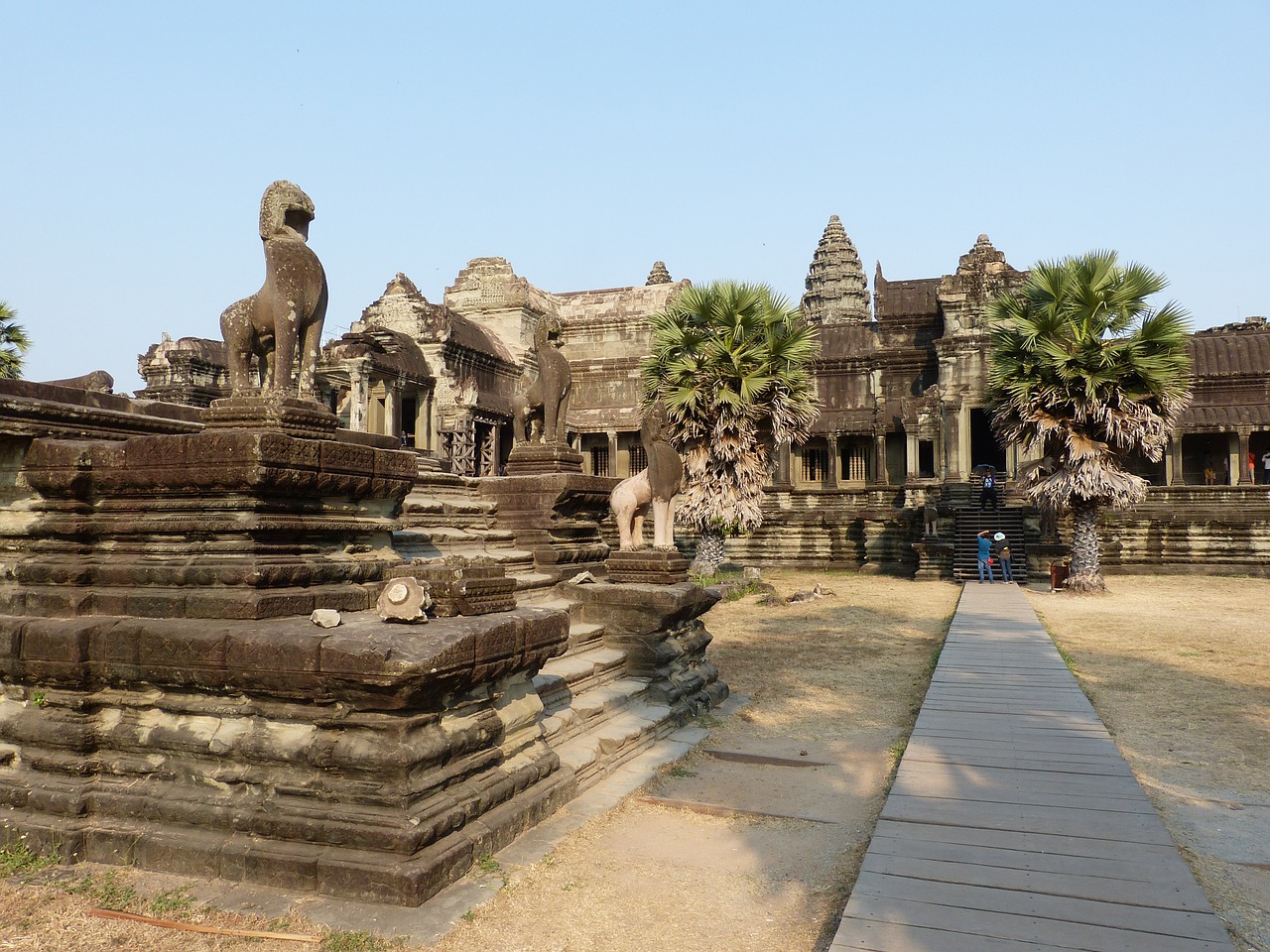 cambodia angkor temple complex free photo